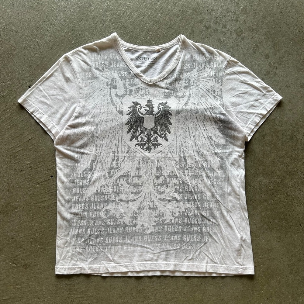 Vintage Y2K Guess Jeans Shirt Size XL White Gray Crest All Over Print V Neck - Picture 1 of 5